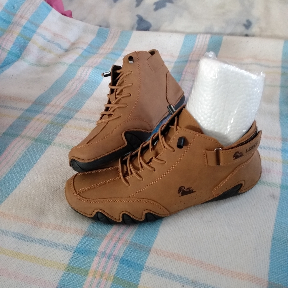 2/$10 Shoes